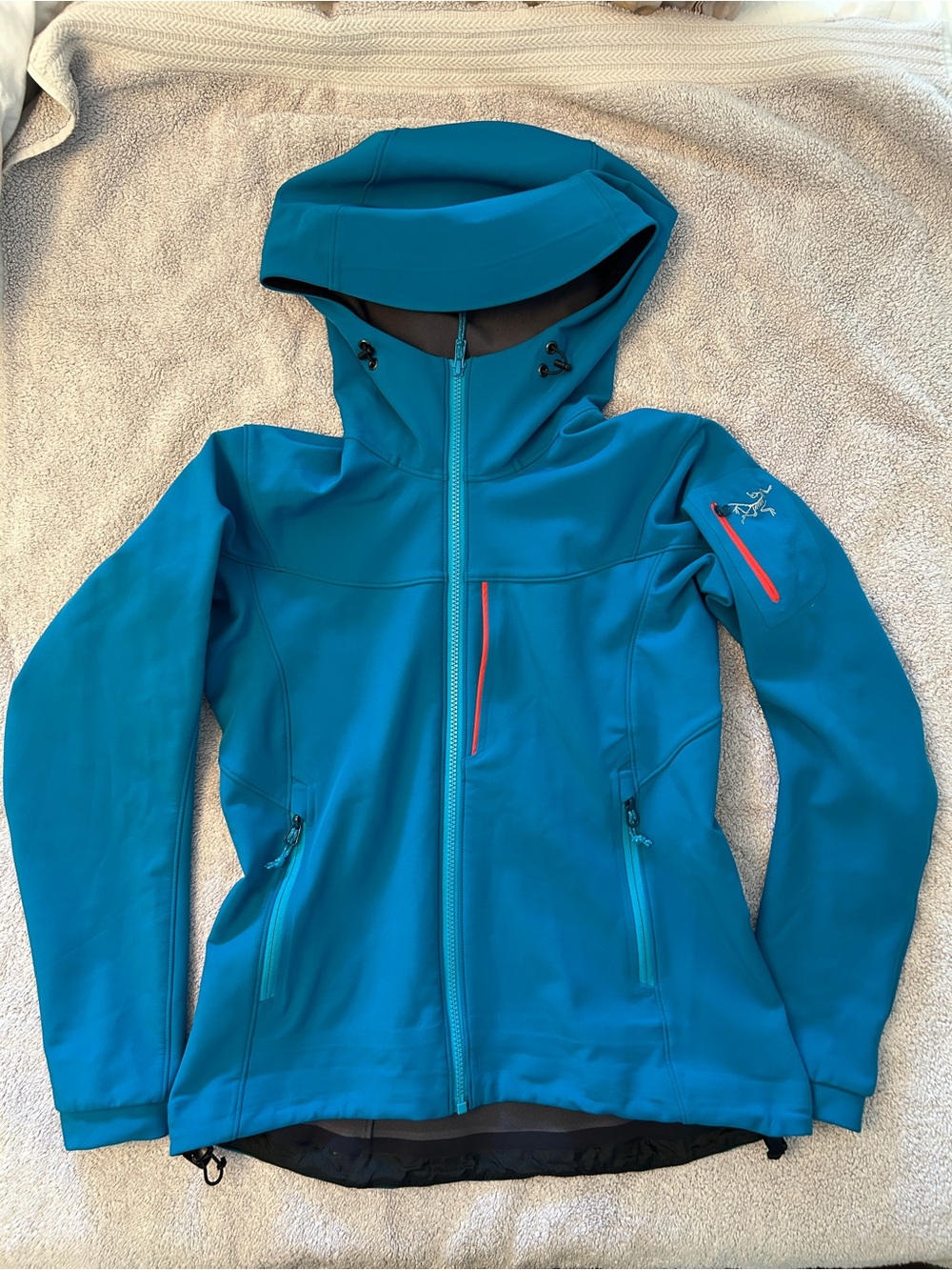 Arc'teryx Women's Teal Gamma Hoody Softshell